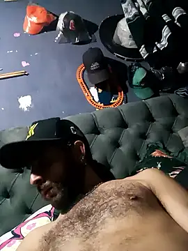 hairy_mannn live sex cam