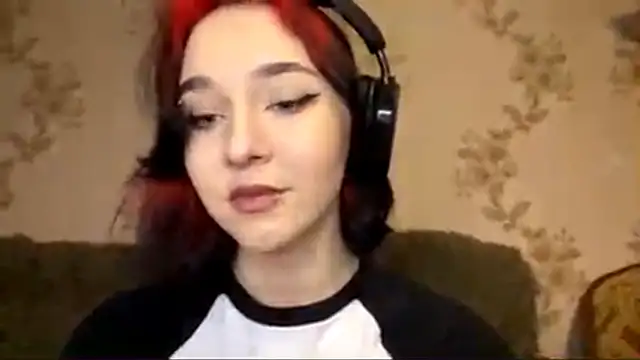 EmilyVeiro's cam snapshot