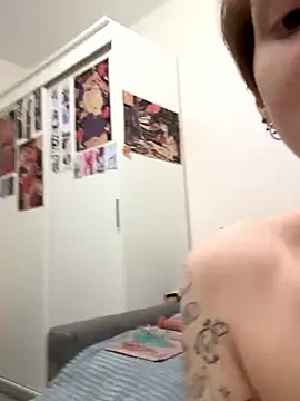 ginger_novaa's cam snapshot