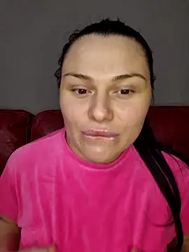 9Alice's cam snapshot