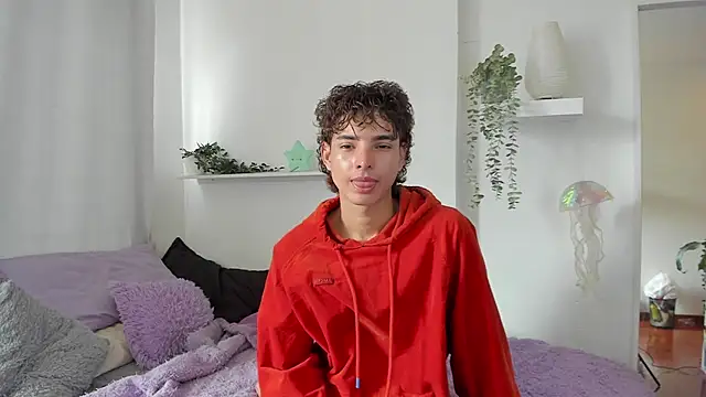 santy-kitty live sex cam