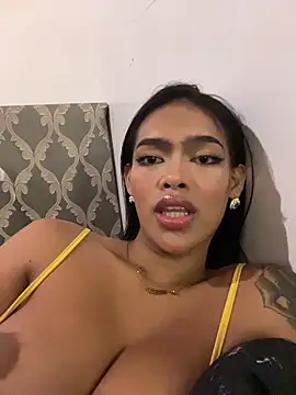 ClaryFrayx live sex cam