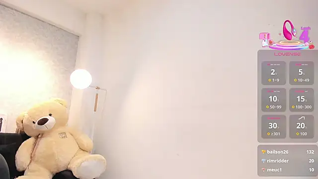 lily_cash1 live sex cam