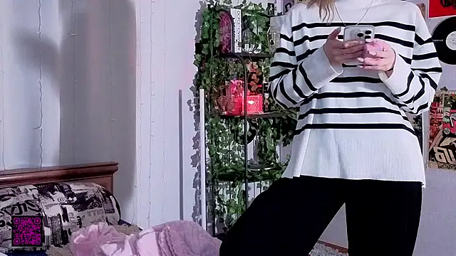 JeaneneWoltz's cam snapshot