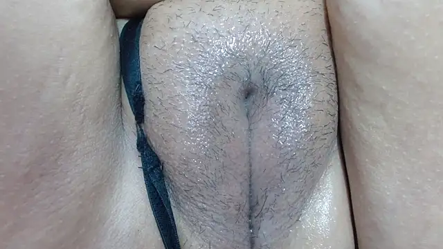 Kerly_Doll live sex cam