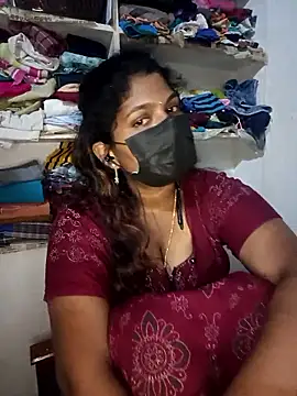 tamilsaisree live sex cam