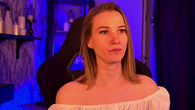 Megan_Rodgers live sex cam