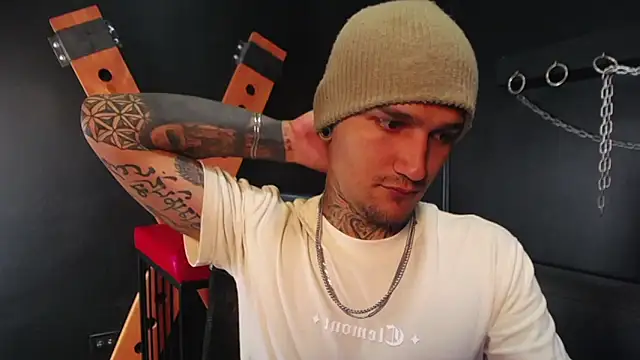 DarkBenito's cam snapshot