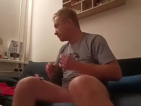 82liska's cam snapshot