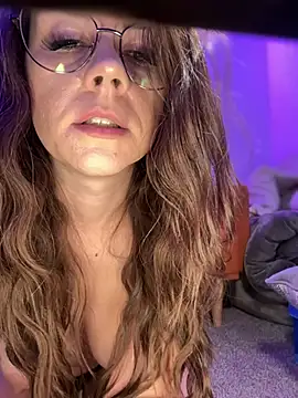 MaggyMayI's cam snapshot