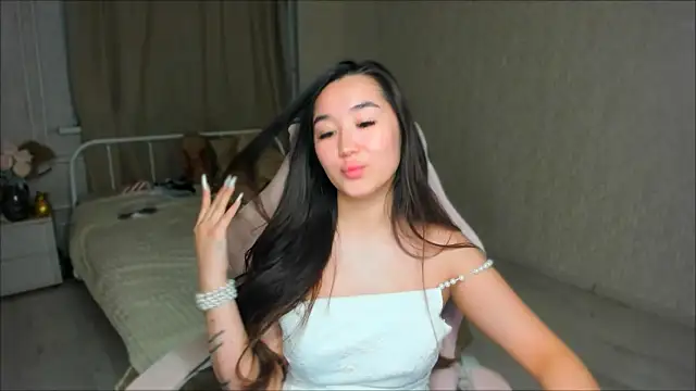 yourbabysakuraa's cam snapshot