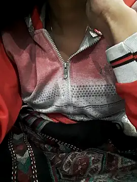 Husain_pari's cam snapshot