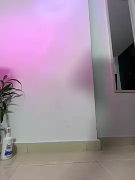 Zhara_110's cam snapshot