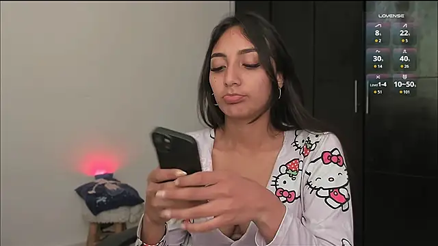 LilyGarcia's cam snapshot