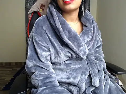 Hey_ishu's cam snapshot