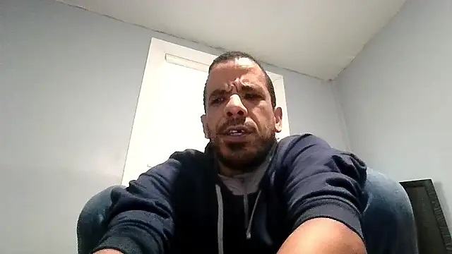 Tjskigh's cam snapshot