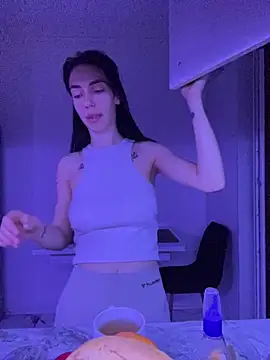 Celine_Roxelle's cam snapshot