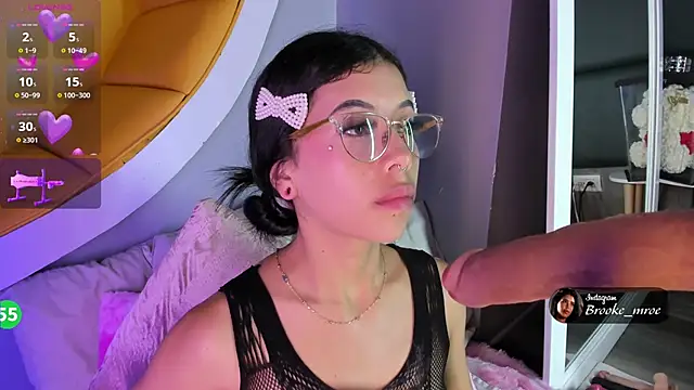 Brooke_monroe's cam snapshot