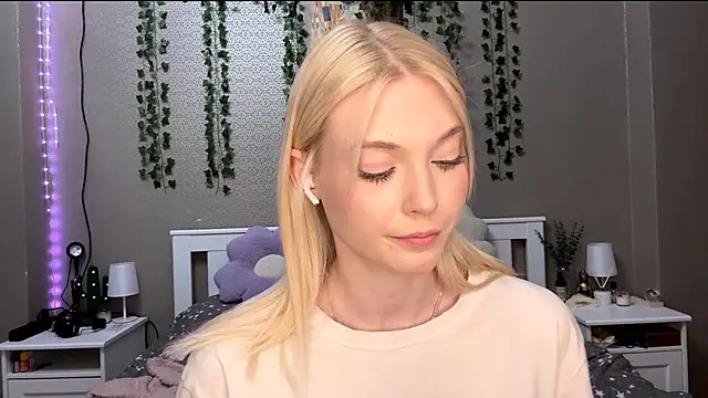 LlsabethHaze live sex cam