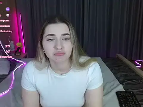 BellaaBlushh's cam snapshot