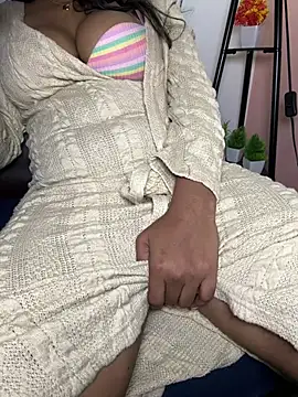 Whisky___Queen's cam snapshot