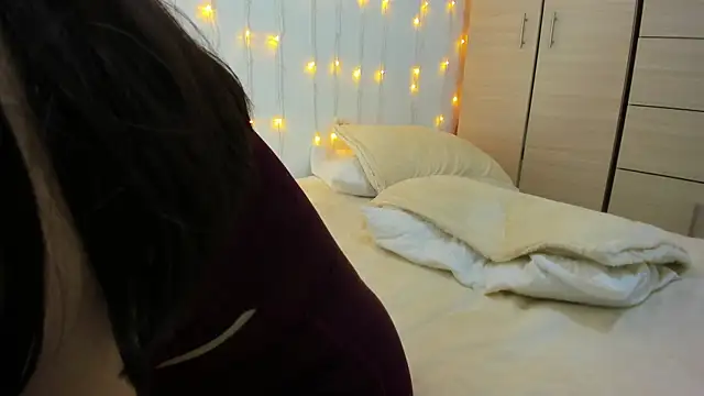 Elle_Lee_ live sex cam