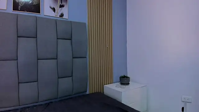 Kandyfrees_ live sex cam