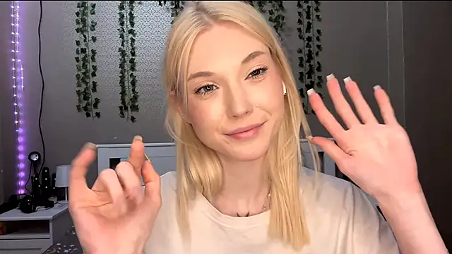 LlsabethHaze's cam snapshot