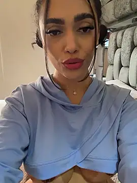 emma_andrew1 live sex cam