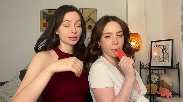 _liatris_'s cam snapshot