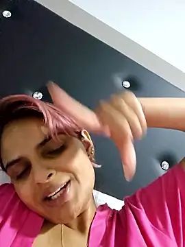 DirtySnowball69 live sex cam