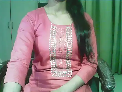 short_girl_'s cam snapshot