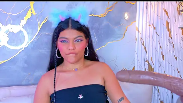 NIKIBUNNY's cam snapshot