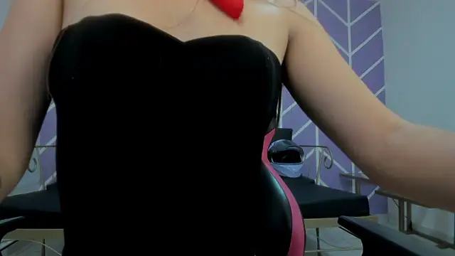 Adhara_Kitten's cam snapshot