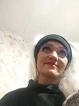 SweetLeila40 live sex cam