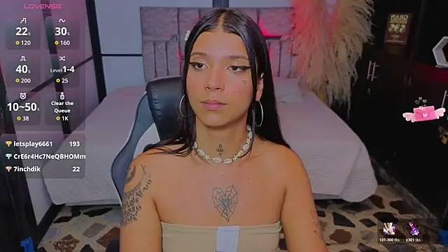 CoralRigan live sex cam