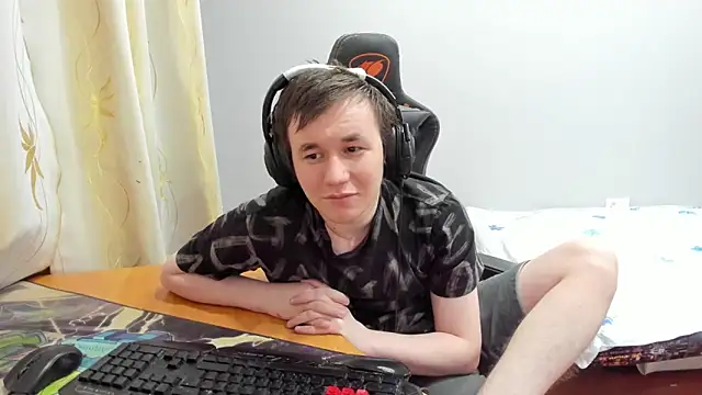 iliaskrislove live sex cam