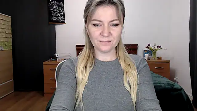 ParadiseAlina live sex cam