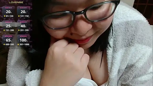 Nami_7373 live sex cam