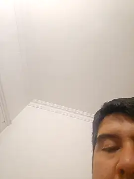 hotcower live sex cam