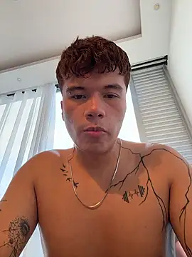 Logan_smith1 live sex cam