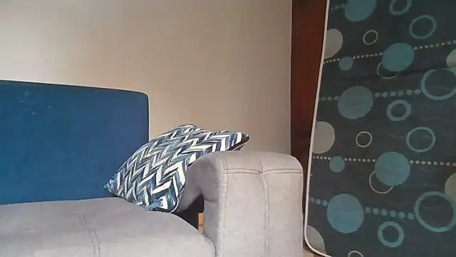 Hot_Contrasts live sex cam