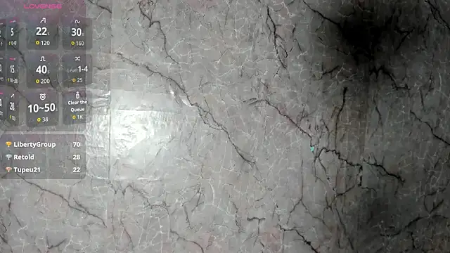 lily_bloomx18 live sex cam