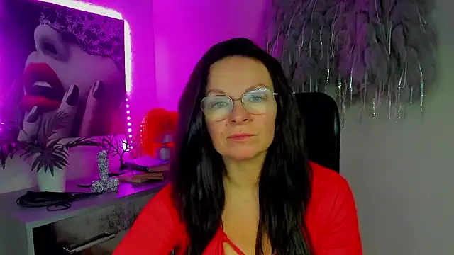 HelenLuxx's cam snapshot