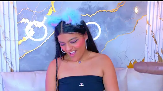 NIKIBUNNY's cam snapshot