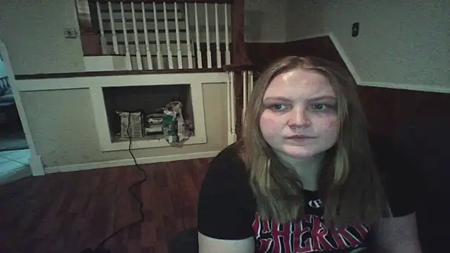 PhatAssBlond live sex cam