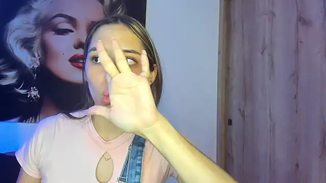 TANIA_06 live sex cam