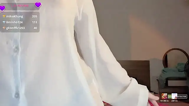 _Lynh_'s cam snapshot