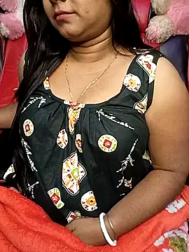 ella_mariya's cam snapshot