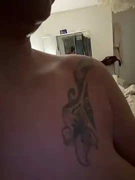 CassieBlaze live sex cam